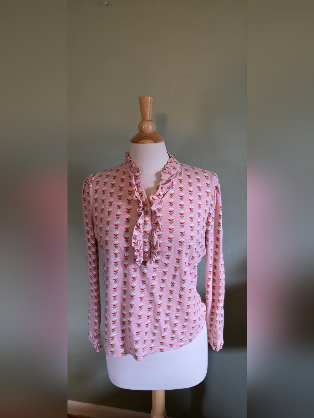 Boden Pink Floral Ruffle Henley Blouse